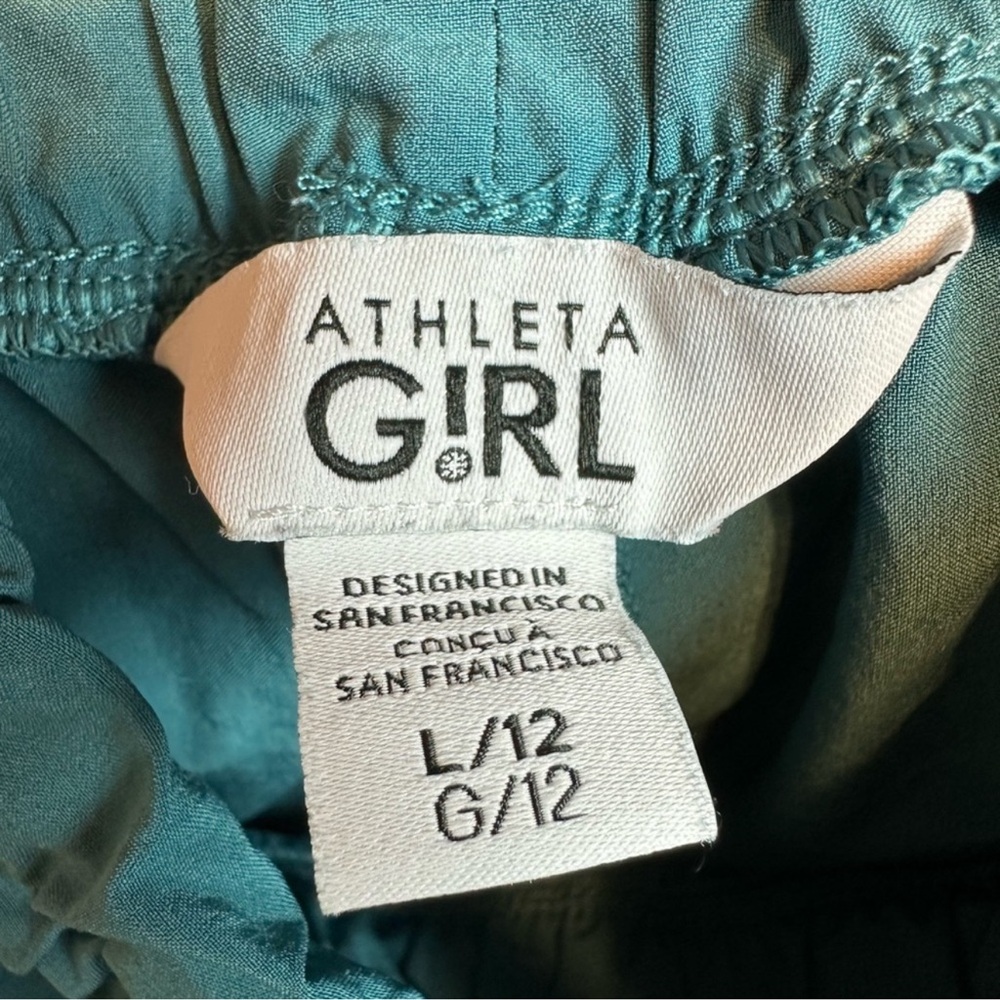 Athleta Girl Road Trippin' Short Size 12 - Picture 7 of 8